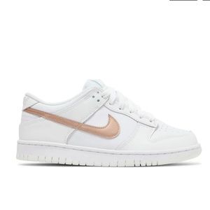 Nike Dunk Low Grade School